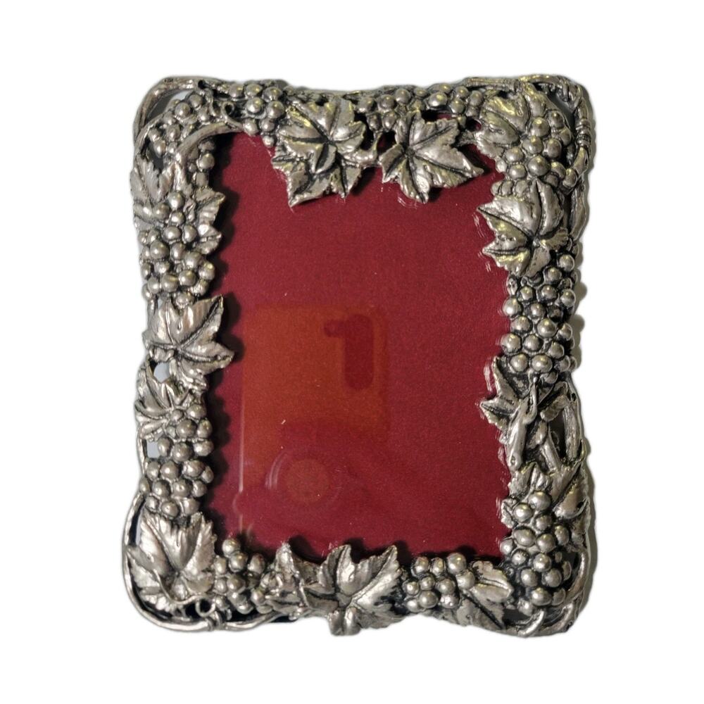 Arthur Court Grape, Leaf Pewter 4.5 x 6" Photo Frame Vintage